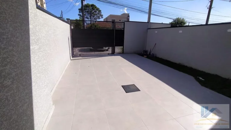 Imagem Casa para Venda em São José dos Pinhais, Cruzeiro, 3 dormitórios, 1 suíte, 2 banheiros, 3 vagas