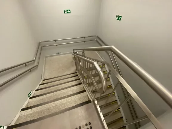 Imagem Prédio para alugar, 930 m² por R$ 42.000,00/mês - Centro - Poá/SP