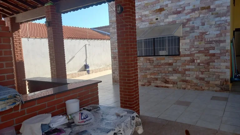 Imagem Casa para Venda em Itanhaém, Balneário Gaivota, 4 dormitórios, 3 suítes, 2 banheiros, 5 vagas