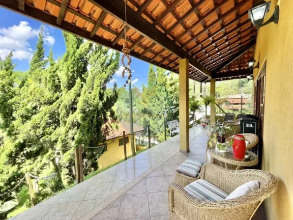 Imagem Casa em Condomínio a Venda no bairro Granja Viana - Carapicuíba, SP