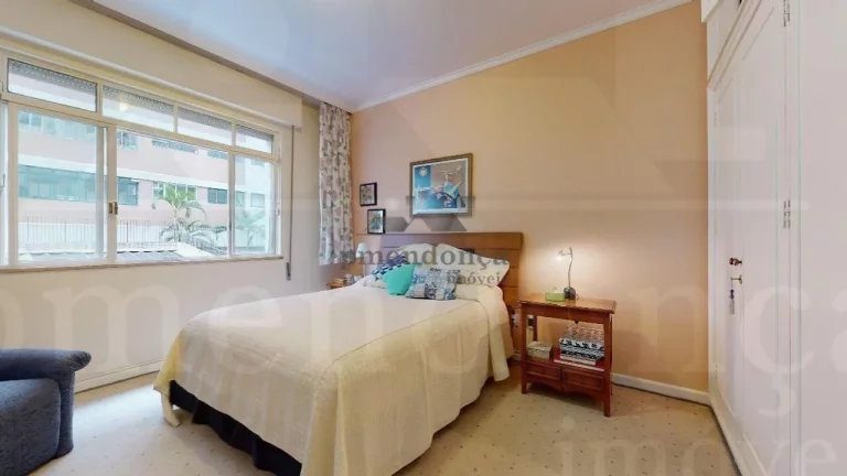 Imagem Apartamento em Higienópolis com 4 quartos (2 suites), e 1 vaga, 285m²