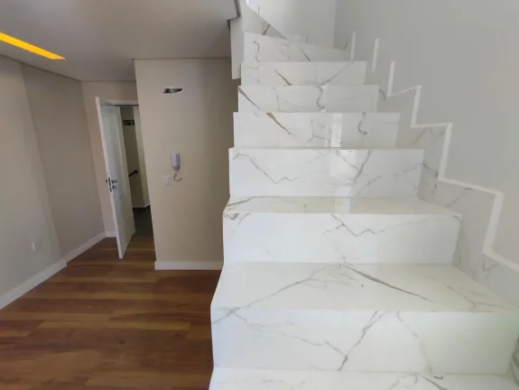 Imagem Cobertura Duplex para Venda em São José dos Pinhais, Boneca do Iguaçu, 3 dormitórios, 2 banheiros, 2 vagas