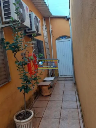 Imagem CASA BAIRRO JOSÉ SAMPAIO, 3 QUARTOS /1 SUÍTE, R$ 370 MIL, 2 BANHEIROS, RIBEIRÃO PRETO - SP