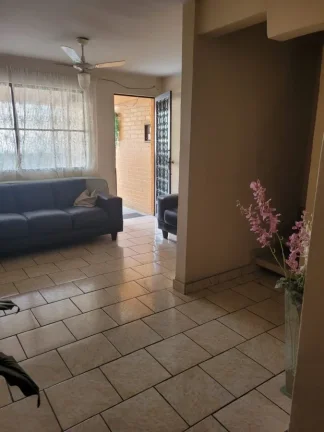Imagem Casa para Venda em Rio de Janeiro, Campo Grande, 2 dormitórios, 1 banheiro, 1 vaga