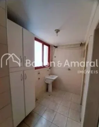 Imagem Apartamento com 145m² distribuídos em 4 quartos, sendo 1 suíte master, e todos com armários. Amp...