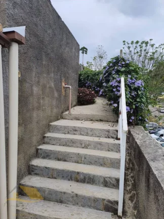 Imagem Vendo casa na Parada Folly com 2 quartos, piscina e churrasqueira