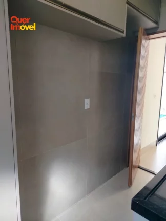 Imagem Impecável casa em condomínio à venda em Ribeirão Preto-SP, Jardim Cybelli: 3 quartos, 3 suítes, 1 sala, 4 banheiros, 4 vagas - 182,00 m²