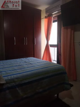 Imagem Oportunidade única! Apartamento de 3 quartos na Guilhermina, Praia Grande-SP, com 163m² e vaga de garagem. Venha conferir!