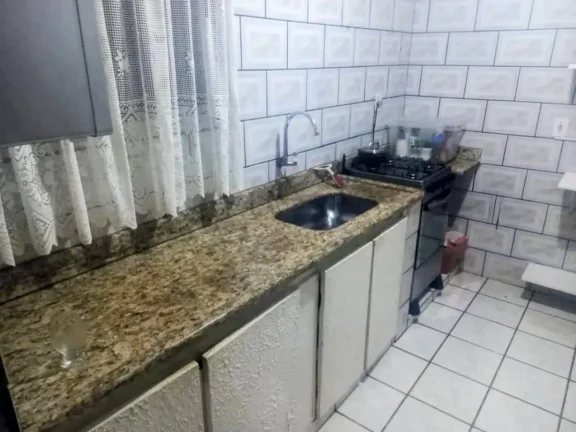 Imagem Apartamento 2/4 C Suite Grande 72 M² No Edificio Saramenha