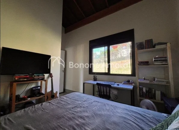 Imagem Charmosa casa de campo em um dos condomínios mais completos da região, perfeita para quem busca tr...