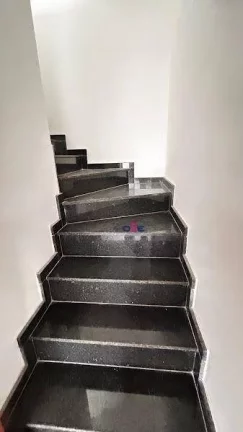 Imagem Casa com 4 dormitórios à venda, 244 m² por R$ 1.800.000 - Embaré - Santos/SP