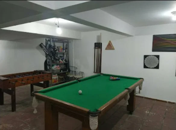 Imagem Sobrado espaçoso, recém-reformado, pronto para morar!
