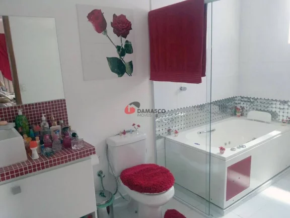 Imagem Sobrado à Venda 3 Quartos, 3 Suites, 6 Vagas, Nova Gerty, São Caetano do Sul - SP