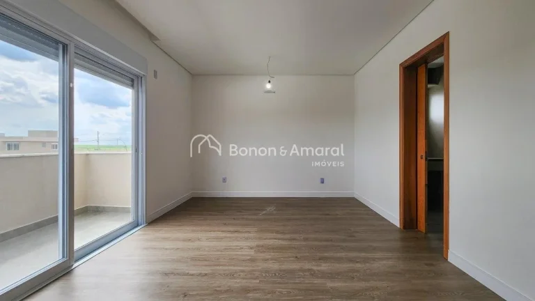 Imagem Casa de condominio a venda em Campinas no Aborais..

Linda e imponente residência, recém construí...