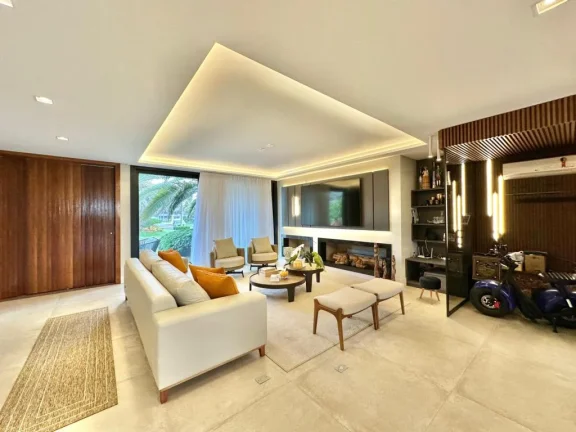 Imagem Casa em Condominio 5 Dormitórios - Bairro xangri-la