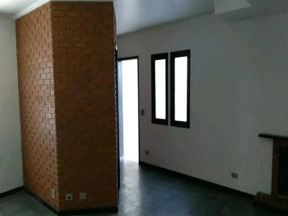 Imagem Sobrado Excelente 184 m² com 3 Dormitorios sendo 1 suíte e 2 Vagas
