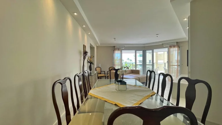 Imagem Apartamento com 4 dormitórios à venda, 178 m por R$ 6.600.000,00 - Riviera