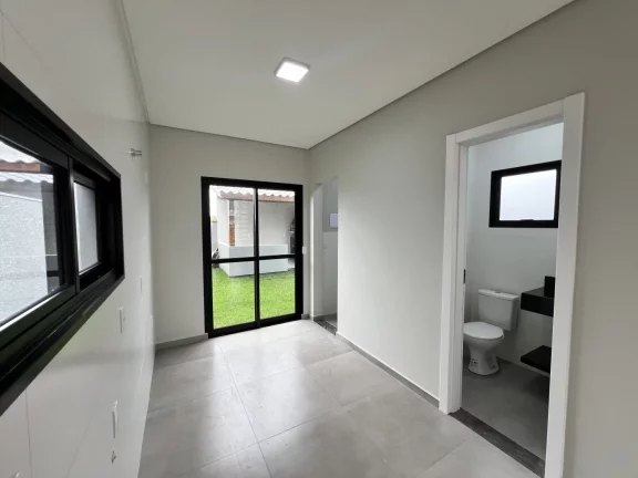 Imagem Casa / Sobrado para Venda em Florianópolis / SC no bairro São João do Rio Vermelho