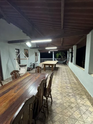 Imagem Chácara Arujá completa 3.700 m² e 300 m² área construída!