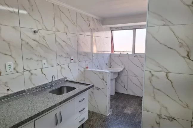 Imagem Locação - Apto 60m², 2 dormitórios, 1 banheiro, 1 vaga no Piqueri