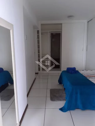Imagem Apartamento para Aluguel à Beira-Mar na Barra da Tijuca - 154m², 4 Quartos