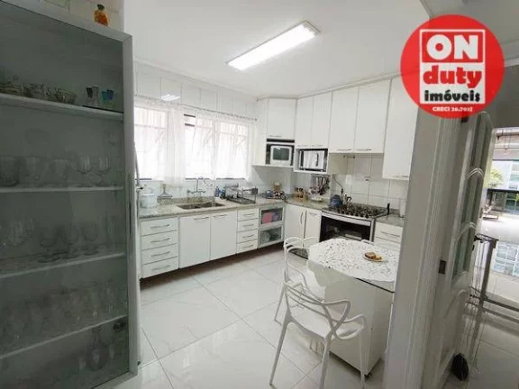 Imagem Gonzaga, 3 suítes, próximo da praia