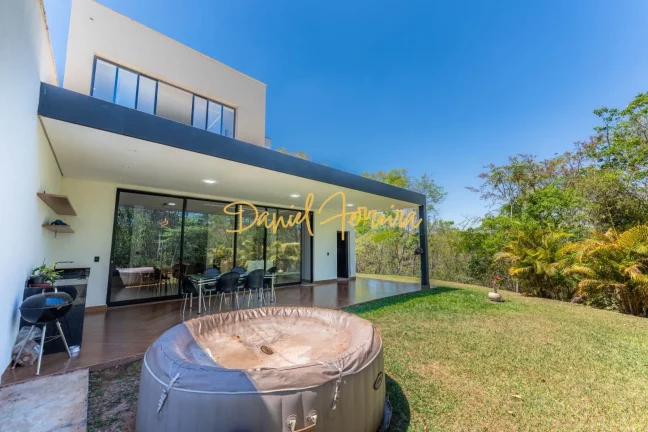 Imagem Casa à venda no Condomínio Quatro Estações - Setor Habitacional Jardim Botânico - Brasília/DF