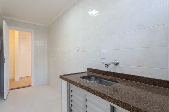 Imagem Apartamento 57M² Reformado, 1Q, 1 Banheiro, 1 Vaga, Piscina, Churrasqueira, Academia, Piscina Aquecida, Salão de Festas e Jogos, Quadra, Playground.