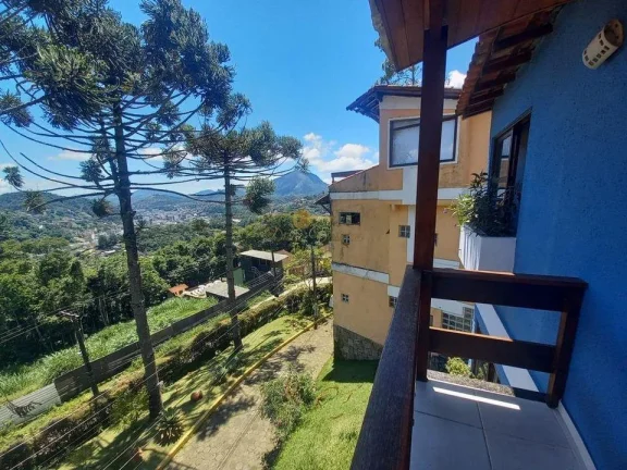Imagem Casa em Condomínio para Venda em Teresópolis / RJ no bairro Iucas