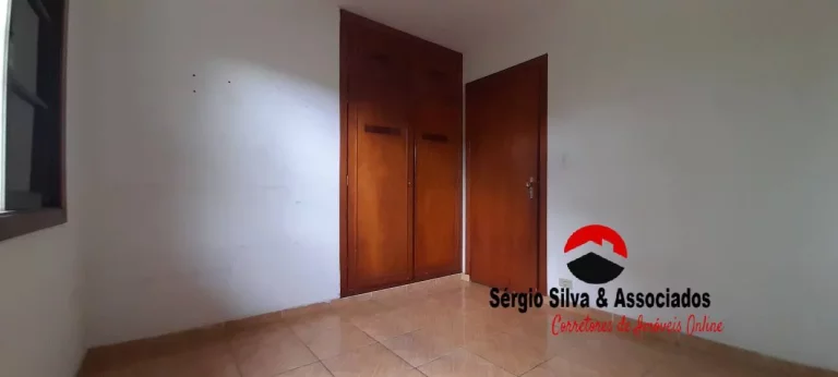 Imagem Casa a Venda na Região de Abernessia Campos do Jordão - SP.