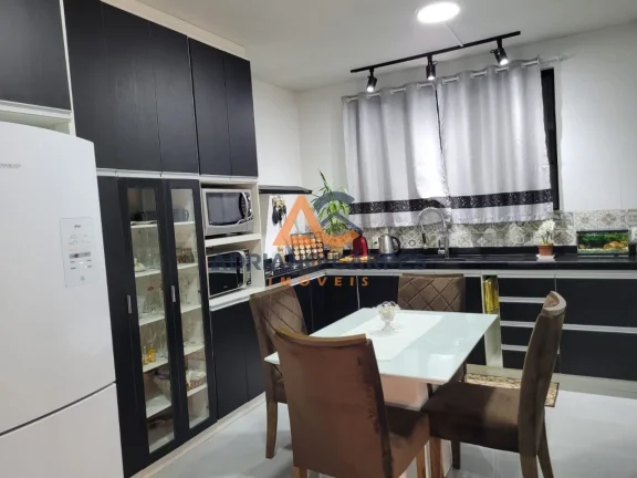 Imagem Sobrado 3 quartos sendo 1 suíte com closet em Penha/SC - Adriano Carpes Imóveis vende