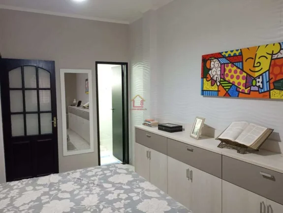 Imagem Casa à venda em Praia Grande, Canto do Forte, com 2 quartos, 214m2