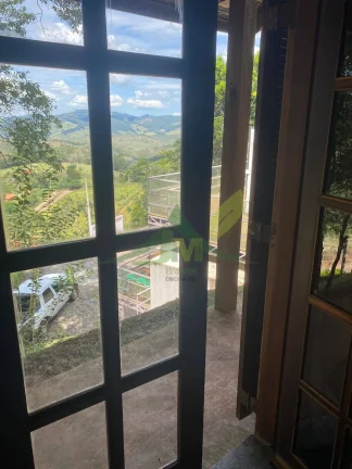Imagem Linda Chácara Container e Chalé à Venda em Condomínio em Piracaia