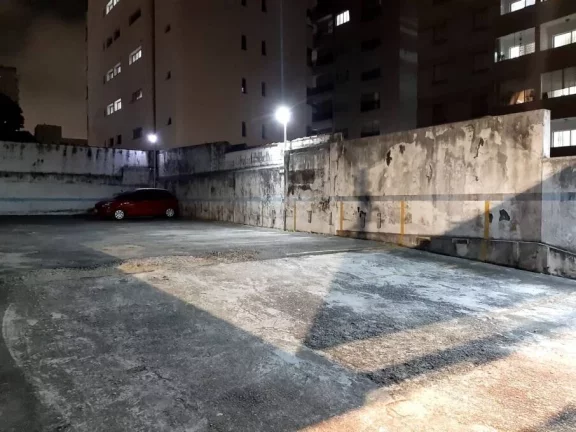 Imagem Vendo Estacionamento em São Bernardo do Campo Bairro Centro.