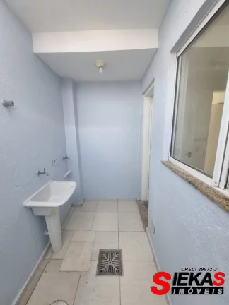 Imagem Casa em Condomínio à Venda em Itaquera, São Paulo-SP: 2 Quartos, 1 Sala, 1 Banheiro, 1 Vaga, 70m². Imperdível!