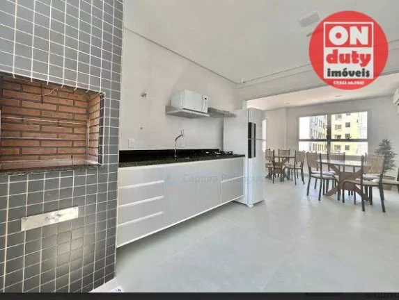 Imagem Na quadra da praia Apartamento com 2 dormitórios à venda, 76 m² por R$ 860.000 - Embaré - Santos/SP