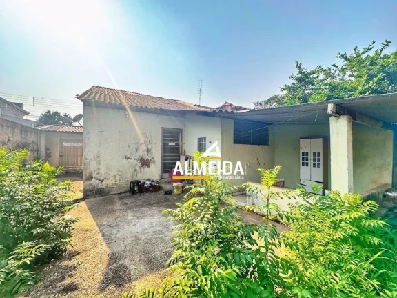Imagem Casa com 3 dormitórios à venda, 126 m² por R$ 250.000,00 - Centro - Rio Claro/SP