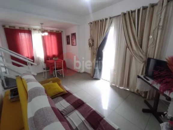 Imagem Casa duplex, 3 quartos, 102 m², Palmeiras - Cabo Frio