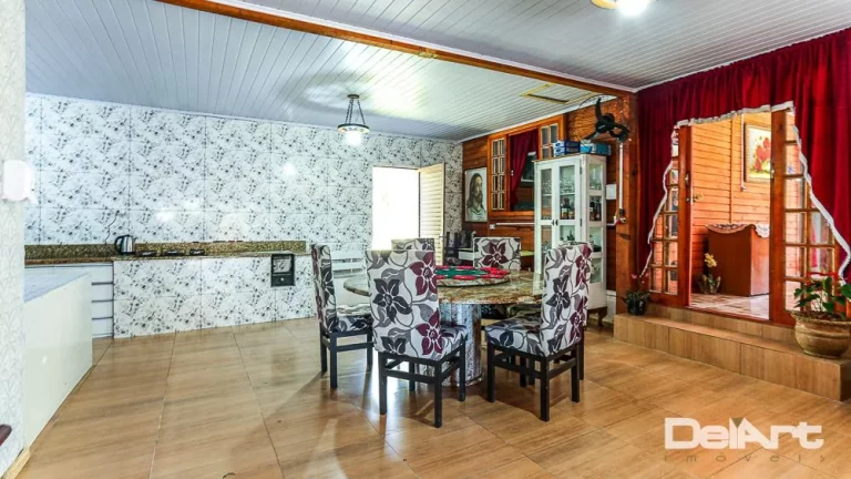 Imagem Chácara com piscina e residência com 160m2 - no Tijuco Preto - com 3.731m² de terreno - localizada ANTES DO PEDÁGIO a apenas 4 km do Portal de Rio Neg