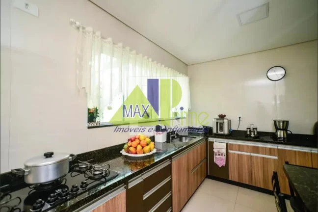 Imagem Melhor custo beneficio da Vila Matilde, sobrado de 3 dor. 2 vagas apenas R$ 4.400,00 de aluguel, confira já !