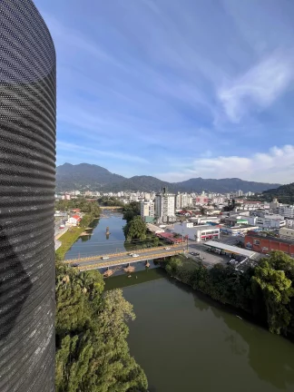 Imagem Flat duplex com 1 dormitório e 1 vaga de garagem - Jaraguá do Sul/SC