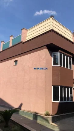 Imagem Sobrado em Condomínio Fechado com Piscina - Bosque Maia. Aceita Permuta!