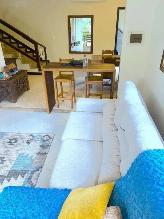 Imagem Casa com 3 dormitórios sendo1 suíte piscina e 2 vagas - Praia de Taquaras, Balneário Camboriú/SC