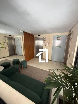 Imagem Apartamento | Ponta Verde | 2 Quartos com 1 Suíte | Varanda | 74m²