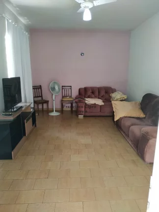 Imagem Casa à venda no bairro Campo do Galvão - Guaratinguetá/SP
