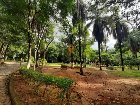 Imagem Excelente casa em construção - Cond. Vale do Luar