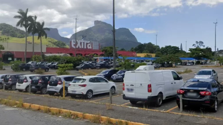 Imagem Apartamento com 2 Quartos à Venda,  em Barra Da Tijuca - Rio De Janeiro