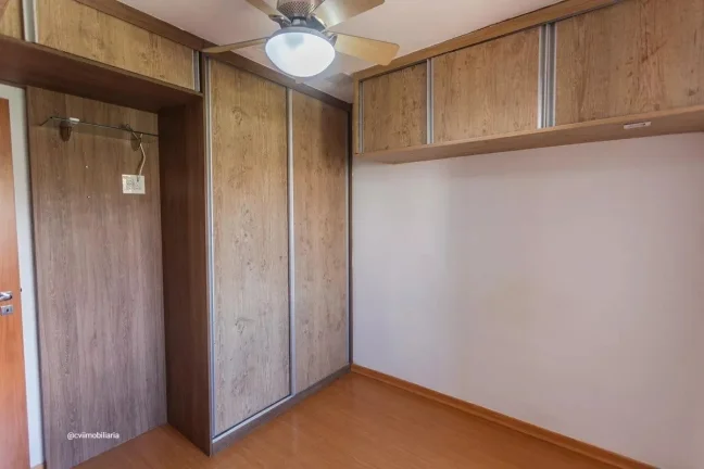 Imagem Apartamento amplo e bem distribuído, localizado no bairro Ana Lúcia, ideal para quem busca confort...