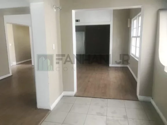 Imagem Imóvel comercial de alto padrão no Jardim Paulista: 5 salas, 6 banheiros, 3 vagas, 588m² - São Paulo-SP