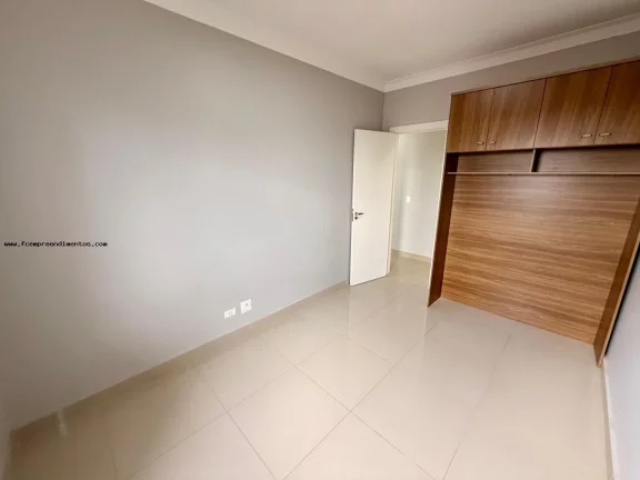 Imagem Apartamento para Locação em Limeira, Chácaras Antonieta, 2 dormitórios, 1 banheiro, 1 vaga
